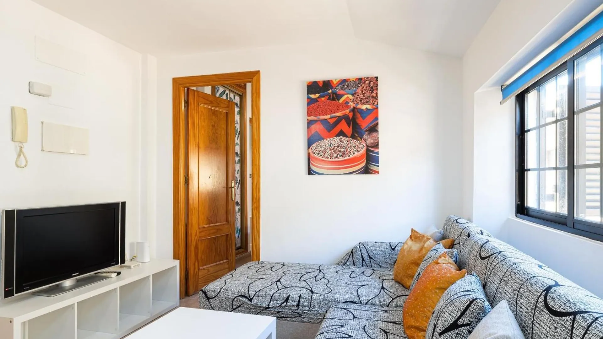 Apartment H2M Lazcano With Sunny Terrace In Old Town Malaga