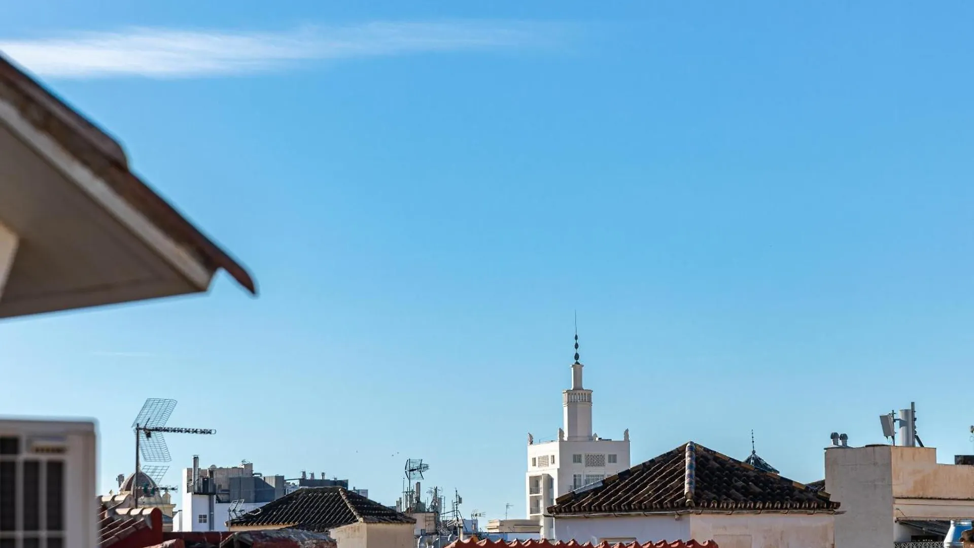 H2M Lazcano With Sunny Terrace In Old Town Málaga Spanien