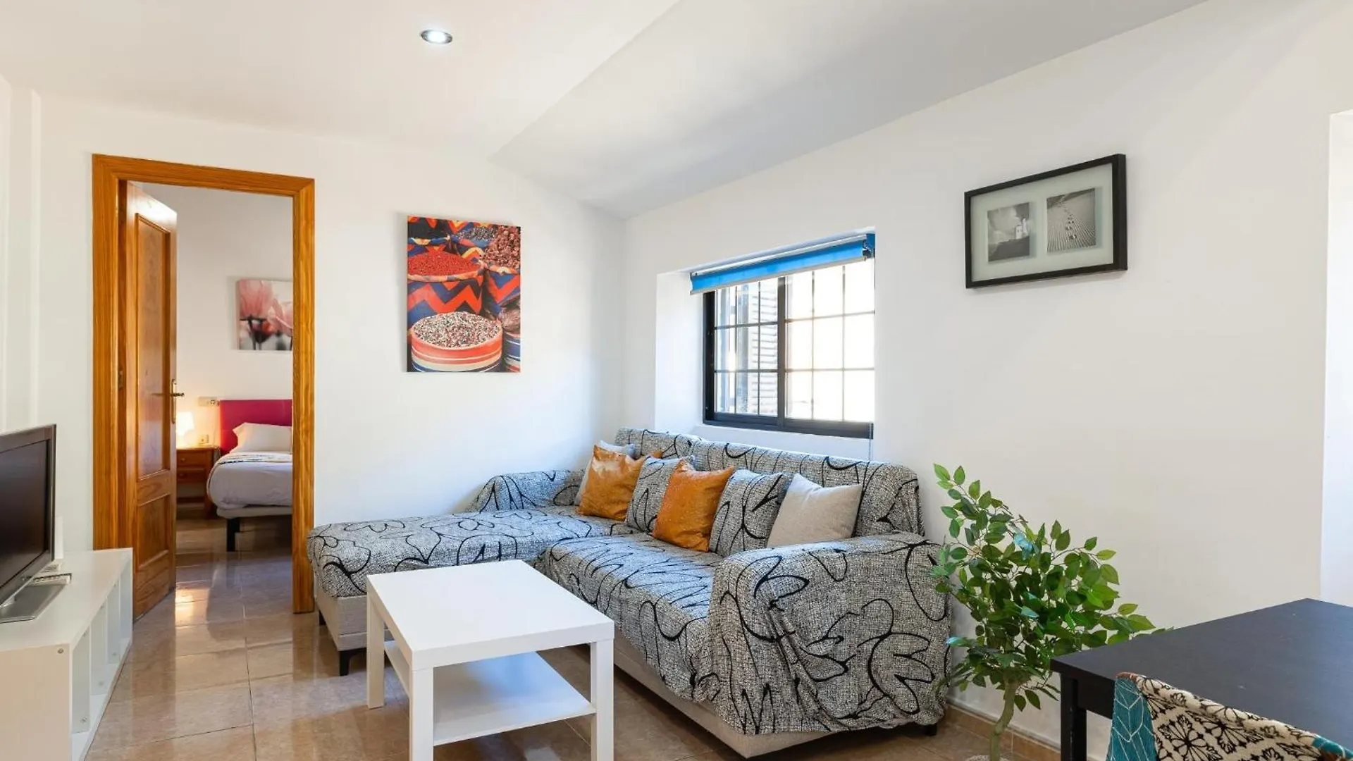 Apartment H2M Lazcano With Sunny Terrace In Old Town Málaga